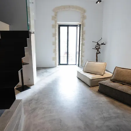 Zora Loft & Essence Manfredonia